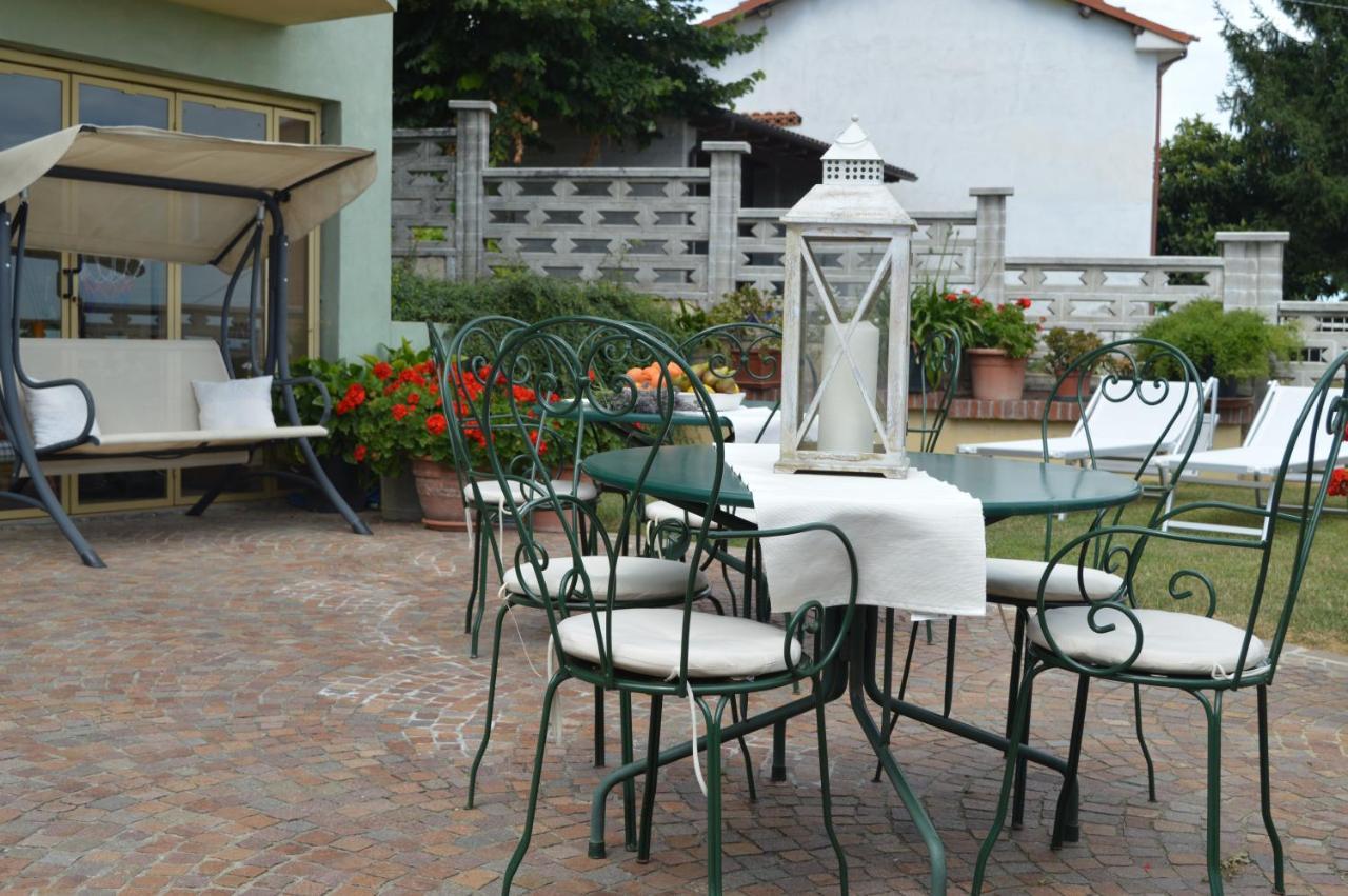 Hostal Profumi... Vinchio Exterior foto